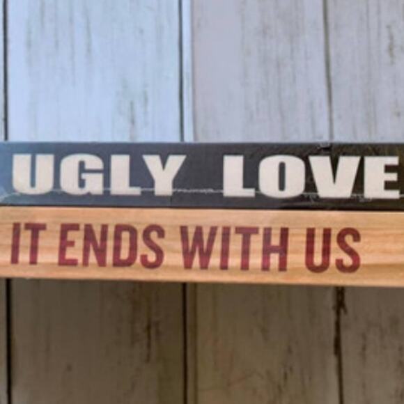 Colleen Hoover Paperback Book Bundle Ugly Love It Ends With Us - Picture 1 of 7